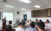电子科技大学钟守铭教授应邀到永利集团304am官方入口做学术报告